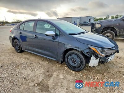 Czwarte zdjęcie samochodu z boku: 2026 TOYOTA COROLLA LE VIN:5YFB4MDE9TP373154 - miniatura