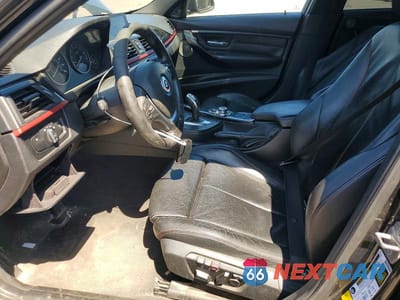 Zdjęcie 7 z 12 samochodu: 2013 BMW 335 I VIN:WBA3A9G52DNP36637 - miniatura