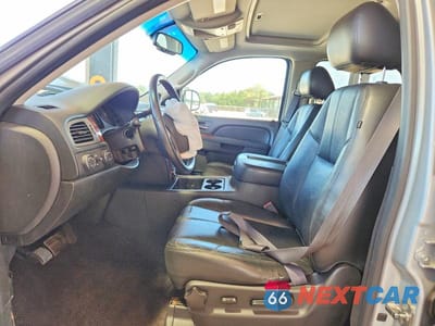Zdjęcie 7 z 14 samochodu: 2013 CHEVROLET TAHOE K1500 LT VIN:1GNSKBE00DR184436 - miniatura