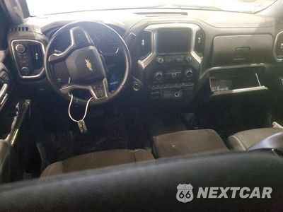 Zdjęcie 8 z 12 samochodu: 2020 CHEVROLET SILVERADO K1500 LT VIN:1GCRYDED7LZ289400 - miniatura