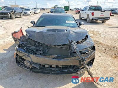 Piąte zdjęcie samochodu w środku: 2021 CHEVROLET CAMARO SS VIN:1G1FH1R77M0119350 - miniatura