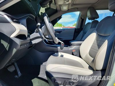 Zdjęcie 7 z 13 samochodu: 2023 TOYOTA RAV4 XLE PREMIUM VIN:JTMB6RFV9PD542831 - miniatura