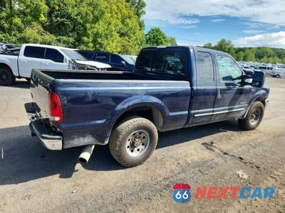 Trzecie zdjęcie samochodu z tyłu: 2000 FORD F250 SUPER DUTY VIN:1FTNX20F6YEC35728 - miniatura