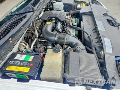 Zdjęcie 11 z 13 samochodu: 2004 CHEVROLET SILVERADO K2500 HEAVY DUTY VIN:1GCHK23224F212519 - miniatura