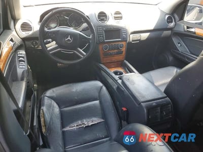 Zdjęcie 8 z 13 samochodu: 2009 MERCEDES-BENZ ML 350 VIN:4JGBB86E39A530700 - miniatura