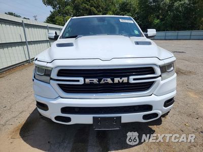 Piąte zdjęcie samochodu w środku: 2020 RAM 1500 LARAMIE VIN:1C6RREJT4LN276148 - miniatura