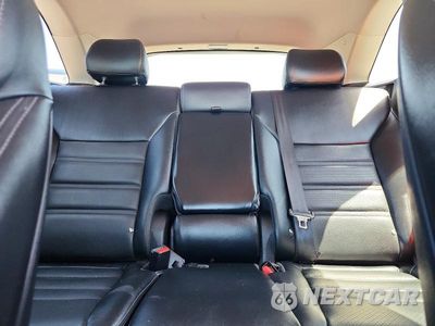 Zdjęcie 10 z 13 samochodu: 2016 KIA SORENTO EX VIN:5XYPHDA1XGG031928 - miniatura