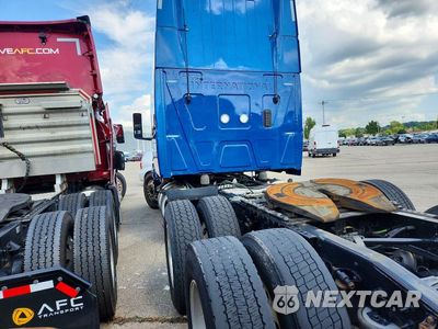 Drugie zdjęcie samochodu z przodu: 2022 INTERNATIONAL LT625 SEMI TRUCK VIN:3HSDZAPR6NN275332 - miniatura