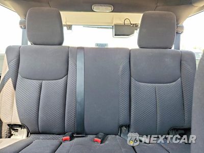 Zdjęcie 10 z 13 samochodu: 2013 JEEP WRANGLER UNLIMITED SPORT VIN:1C4BJWDG3DL545999 - miniatura