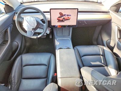 Zdjęcie 8 z 14 samochodu: 2022 TESLA MODEL Y VIN:7SAYGDEE0NF391706 - miniatura