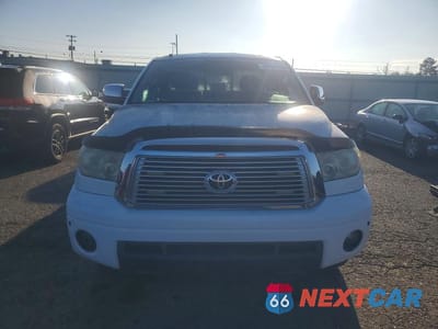 Piąte zdjęcie samochodu w środku: 2010 TOYOTA TUNDRA DOUBLE CAB LIMITED VIN:5TFBY5F16AX124121 - miniatura