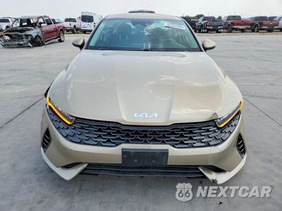 Piąte zdjęcie samochodu w środku: 2022 KIA K5 LXS VIN:5XXG14J2XNG086670 - miniatura