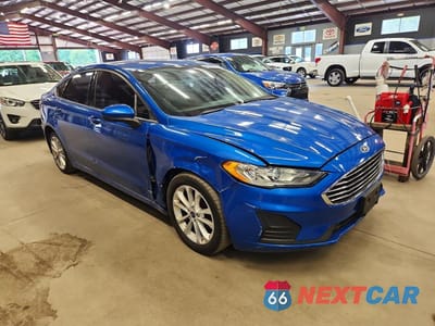 Czwarte zdjęcie samochodu z boku: 2019 FORD FUSION SE VIN:3FA6P0HD2KR186274 - miniatura