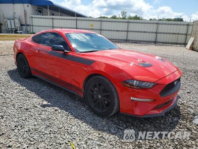 Czwarte zdjęcie samochodu z boku: 2021 FORD MUSTANG VIN:1FA6P8TH1M5117722 - miniatura