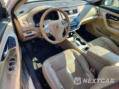 Zdjęcie 8 z 12 samochodu: 2016 NISSAN ALTIMA 2.5 SL VIN:1N4AL3AP3GC164401 - miniatura