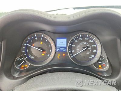 Zdjęcie 9 z 12 samochodu: 2018 INFINITI Q70 5.6 LUXE VIN:JN1AY1AR3JM120002 - miniatura