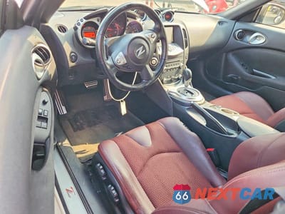 Zdjęcie 8 z 12 samochodu: 2017 NISSAN 370Z ROADSTER VIN:JN1AZ4FH1HM940605 - miniatura