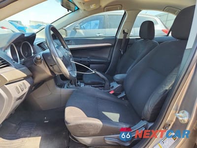 Zdjęcie 7 z 12 samochodu: 2015 MITSUBISHI LANCER ES VIN:JA32U2FU0FU011034 - miniatura