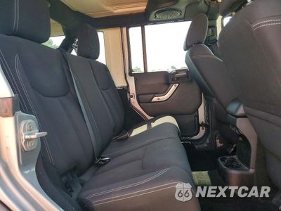 Zdjęcie 11 z 13 samochodu: 2013 JEEP WRANGLER UNLIMITED SAHARA VIN:1C4BJWEG1DL658395 - miniatura