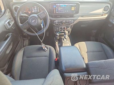 Zdjęcie 8 z 12 samochodu: 2024 JEEP GLADIATOR SPORT VIN:1C6HJTAG2RL116073 - miniatura
