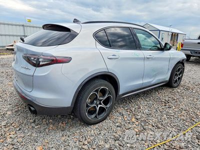 Trzecie zdjęcie samochodu z tyłu: 2024 ALFA ROMEO STELVIO TI VIN:ZASPAKBN6R7D76195 - miniatura