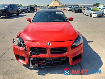 Piąte zdjęcie samochodu w środku: 2024 BMW M2 VIN:3MF13DM0XR8E13900 - miniatura