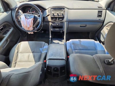 Zdjęcie 8 z 13 samochodu: 2006 HONDA PILOT EX VIN:5FNYF18456B007146 - miniatura