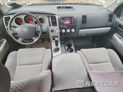 Zdjęcie 8 z 12 samochodu: 2008 TOYOTA TUNDRA SR5 VIN:5TFBV541X8X071820 - miniatura