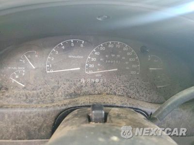 Zdjęcie 9 z 13 samochodu: 2000 FORD EXPLORER XLT VIN:1FMZU83P8YUB83652 - miniatura