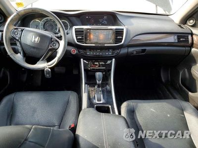 Zdjęcie 8 z 12 samochodu: 2017 HONDA ACCORD EXL VIN:1HGCR3F88HA007366 - miniatura