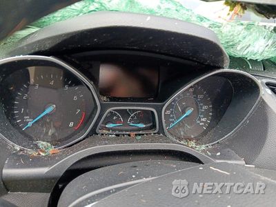 Zdjęcie 9 z 12 samochodu: 2014 FORD ESCAPE SE VIN:1FMCU9G91EUD37959 - miniatura