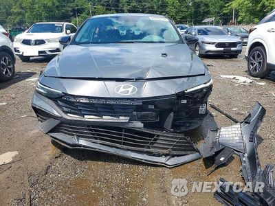 Piąte zdjęcie samochodu w środku: 2025 HYUNDAI ELANTRA SEL SPORT VIN:KMHLM4DG7SU077309 - miniatura