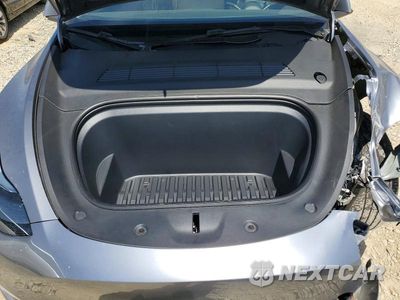 Zdjęcie 12 z 13 samochodu: 2025 TESLA MODEL Y VIN:7SAYGDED1SF311932 - miniatura