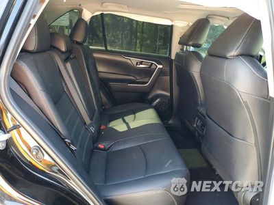 Zdjęcie 11 z 13 samochodu: 2024 TOYOTA RAV4 XLE PREMIUM VIN:2T3C1RFV9RW327104 - miniatura