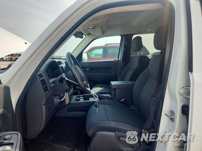 Zdjęcie 7 z 12 samochodu: 2012 JEEP LIBERTY SPORT VIN:1C4PJMAK5CW217032 - miniatura
