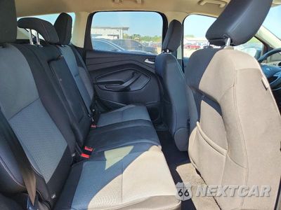 Zdjęcie 10 z 12 samochodu: 2019 FORD ESCAPE SE VIN:1FMCU9GD9KUB17694 - miniatura