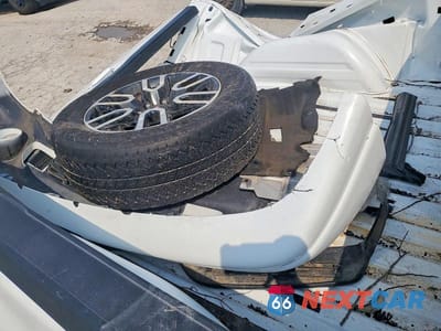 Zdjęcie 12 z 13 samochodu: 2006 GMC SIERRA K1500 DENALI VIN:2GTEK63N261115772 - miniatura
