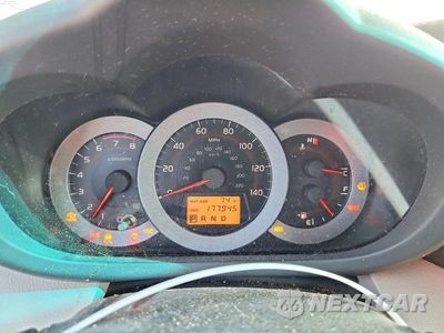 Zdjęcie 9 z 13 samochodu: 2007 TOYOTA RAV4 BASE VIN:JTMZD33V276041984 - miniatura