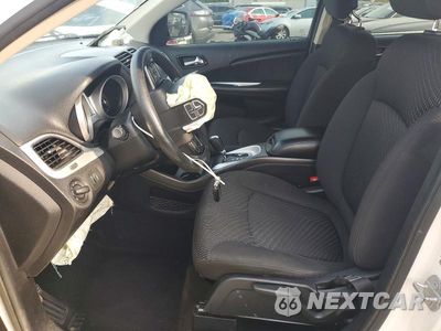 Zdjęcie 7 z 14 samochodu: 2018 DODGE JOURNEY SE VIN:3C4PDCAB8JT171605 - miniatura