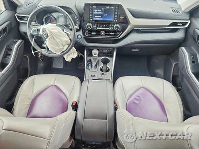 Zdjęcie 8 z 13 samochodu: 2022 TOYOTA HIGHLANDER HYBRID LE VIN:5TDBBRCH8NS559812 - miniatura