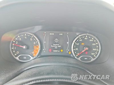 Zdjęcie 9 z 14 samochodu: 2017 JEEP RENEGADE SPORT VIN:ZACCJBAH9HPG40885 - miniatura