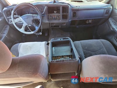 Zdjęcie 8 z 13 samochodu: 2006 GMC NEW SIERRA C1500 VIN:1GTEC19T26Z150325 - miniatura