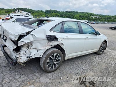 Trzecie zdjęcie samochodu z tyłu: 2022 VOLKSWAGEN JETTA S VIN:3VWCM7BU2NM015157 - miniatura