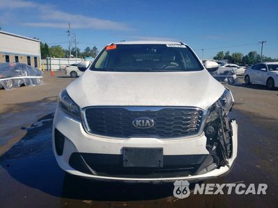 Piąte zdjęcie samochodu w środku: 2019 KIA SORENTO LX VIN:5XYPGDA31KG454152 - miniatura
