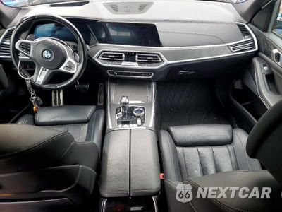 Zdjęcie 8 z 13 samochodu: 2022 BMW X7 XDRIVE40I VIN:5UXCW2C02N9K00379 - miniatura