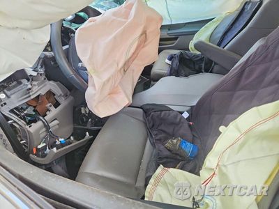 Zdjęcie 8 z 14 samochodu: 2016 HONDA ODYSSEY TOURING VIN:5FNRL5H97GB007490 - miniatura