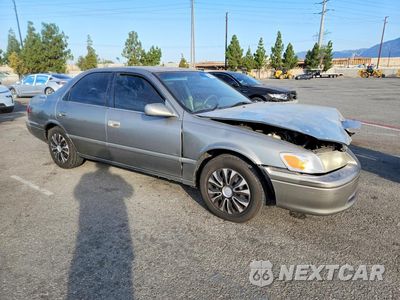 Czwarte zdjęcie samochodu z boku: 2001 TOYOTA CAMRY CE VIN:4T1BG22K61U033623 - miniatura