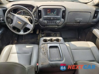 Zdjęcie 8 z 12 samochodu: 2019 CHEVROLET SILVERADO K3500 VIN:1GC4KVCY8KF186753 - miniatura
