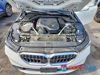 Zdjęcie 11 z 12 samochodu: 2026 BMW 530 I VIN:WBA43FJ05TCV65080 - miniatura