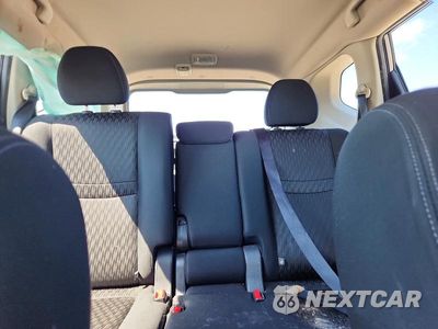 Zdjęcie 10 z 13 samochodu: 2017 NISSAN ROGUE S VIN:KNMAT2MT4HP609154 - miniatura